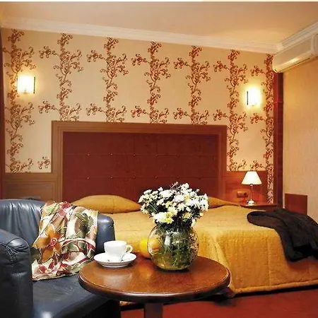 Bulgaria Star فندق 3*